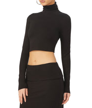 Load image into Gallery viewer, ESSENTIAL CROP TOP