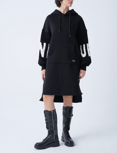 BOLD SWEATER DRESS