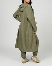 Load image into Gallery viewer, VICTORY RAIN JACKET
