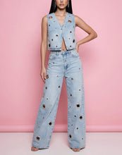 Load image into Gallery viewer, I’M NOT BASIC JEANS
