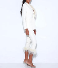 Load image into Gallery viewer, FEATHER PANTS