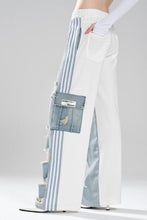 Load image into Gallery viewer, WEEKEND CARGO PANTS