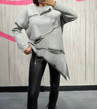 Load image into Gallery viewer, CUTOUT SWEATER