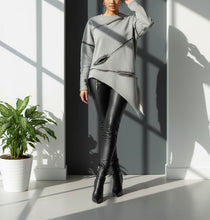 Load image into Gallery viewer, CUTOUT SWEATER