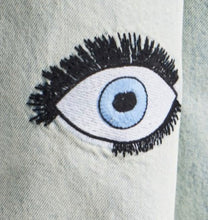 Load image into Gallery viewer, EYES ON ME JEANS